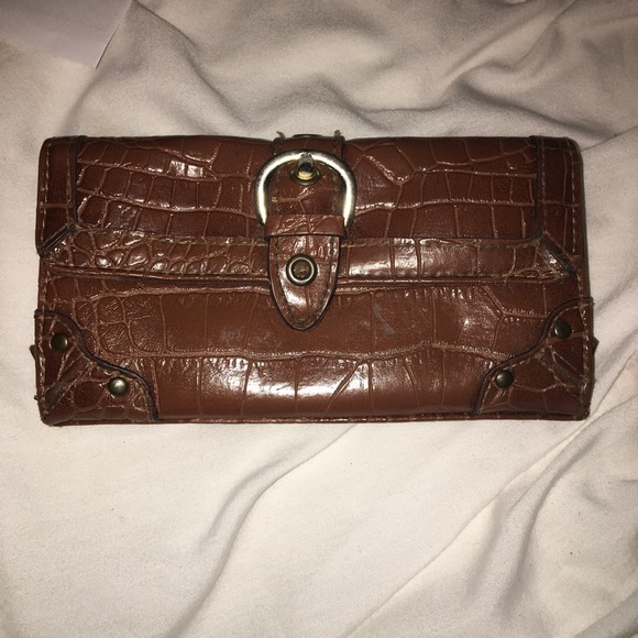 Brown Leather Scaled Wallet Clutch - Picture 1 of 4
